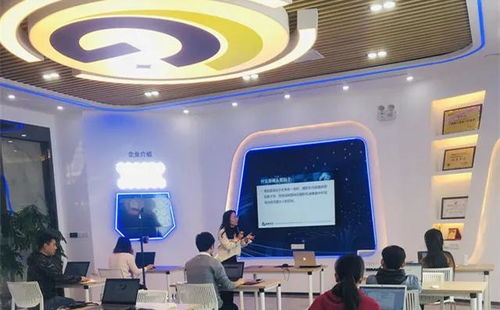 還原課堂 精準研發(fā) 格萊科技研發(fā)中心年度教師評級評定與技術開發(fā)運營探索